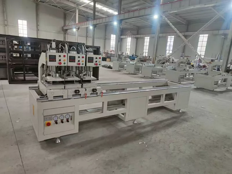 Lebulang Machine uvádza na trh pokročilé zváracie stroje z UPVC na výrobu okien
